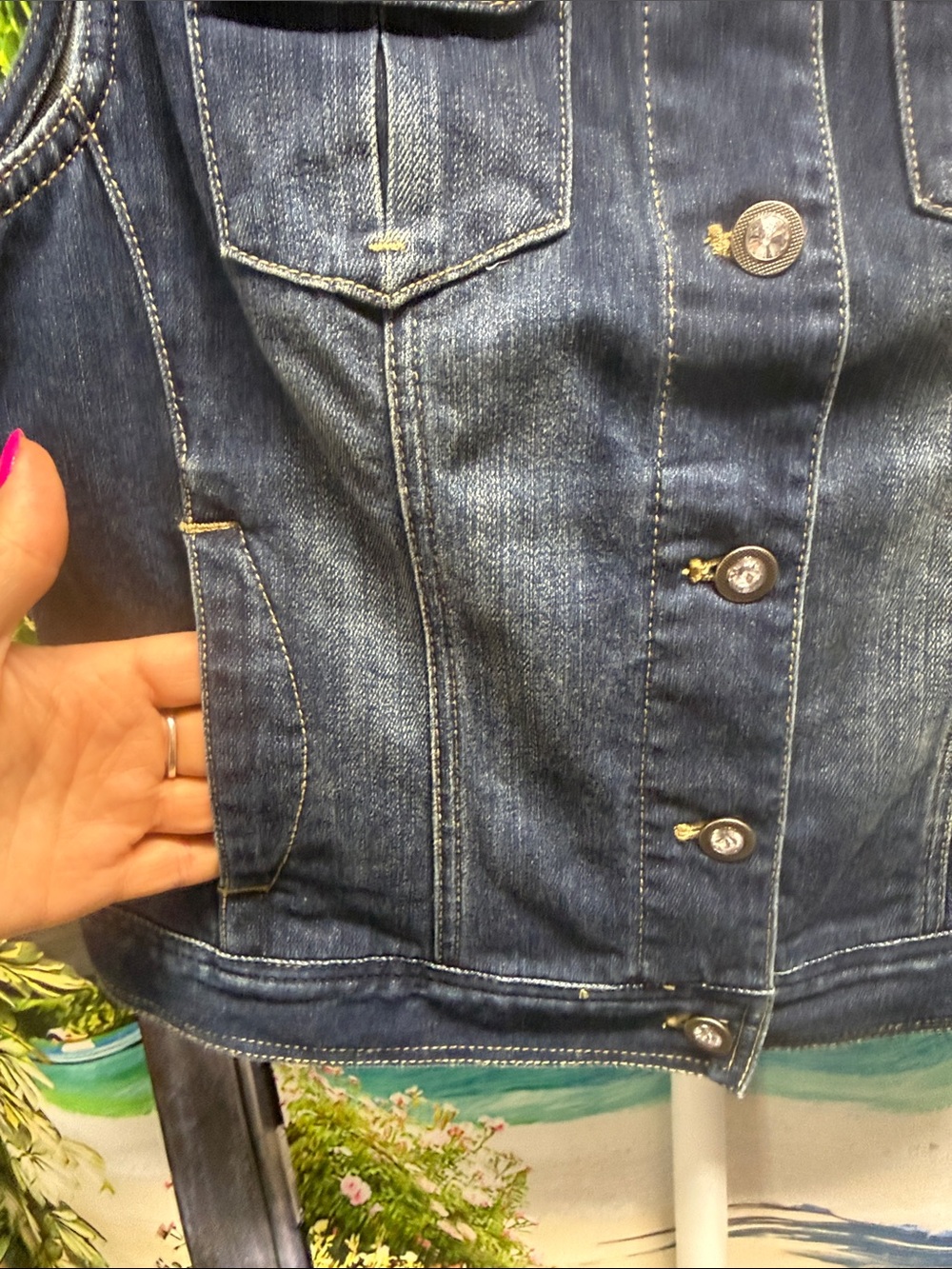 Chico’s Platinum Design Denim Vest Size - Chico’s 0 - Picture 5 of 6